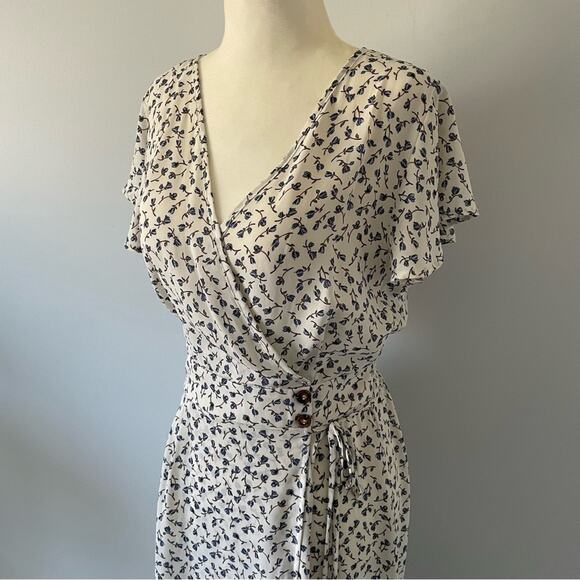Sienna Sky Floral Faux Wrap Maxi Dress Medium - Picture 3 of 12